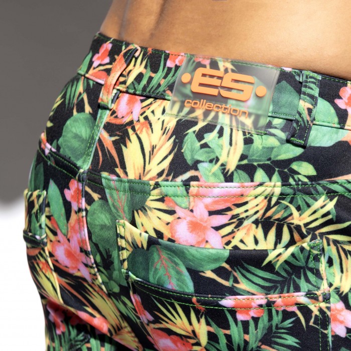 SVELTE HAWAIIAN SHORTS