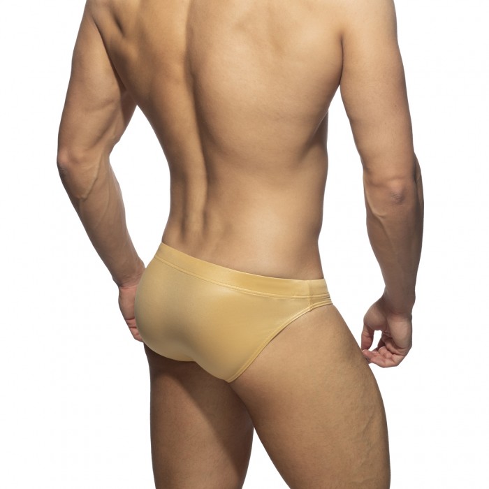 BASIC AD SWIM BRIEF