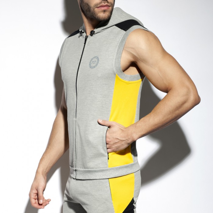 PIQUE FIT HOODIE